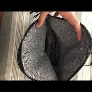 black chain link cross body purse